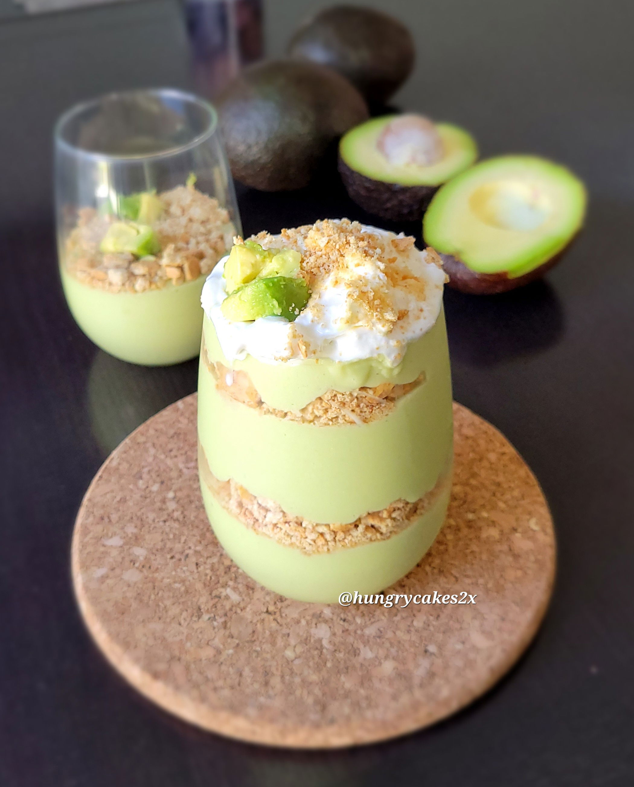 AVOCADO GRAHAM SHAKE