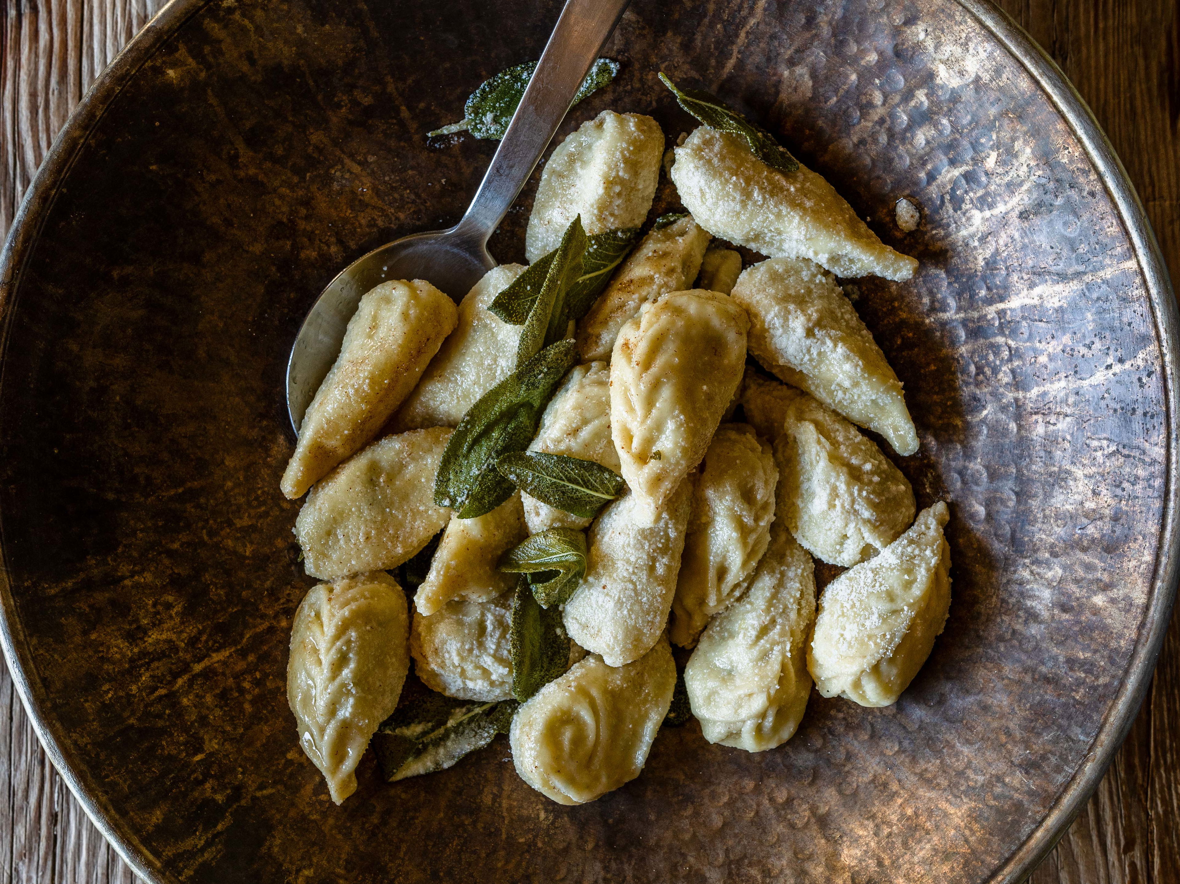 Culurgiones con Burro e Salvia