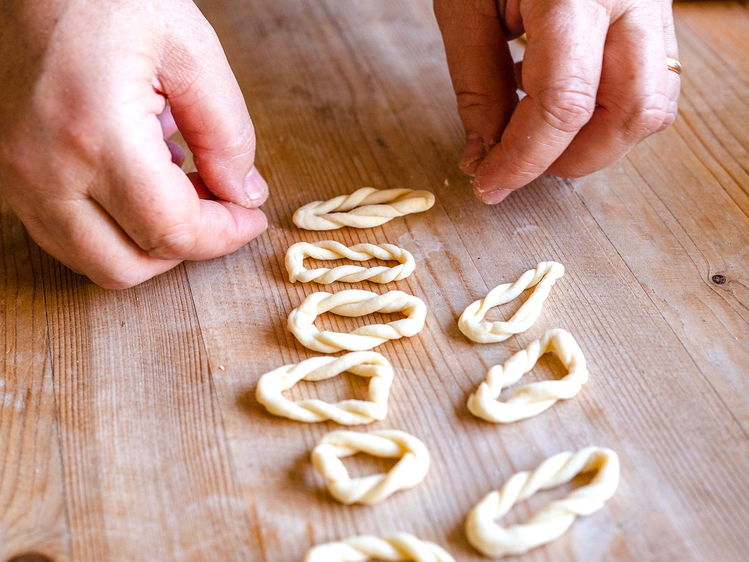 Busiate, Trofie, E Lorighittas