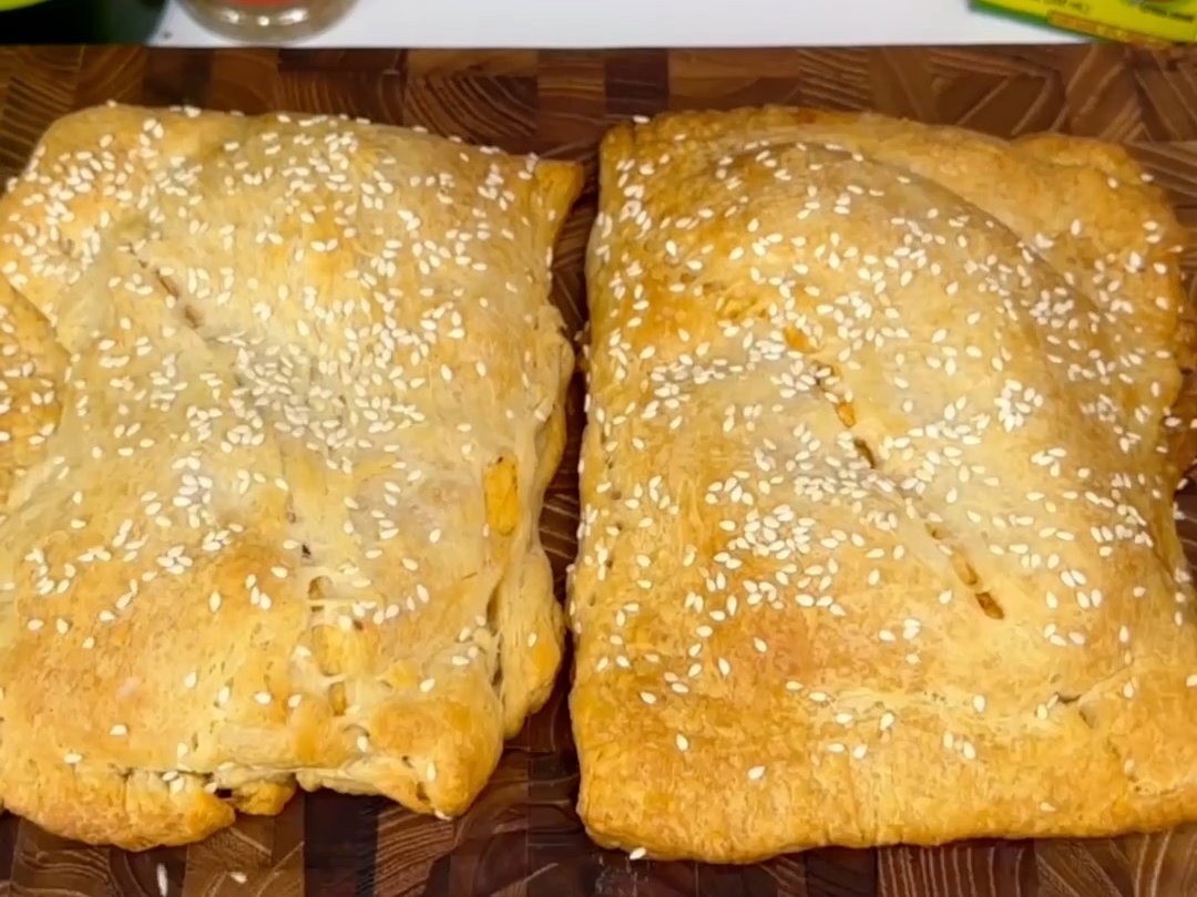 Buffalo Chicken Hot Pockets