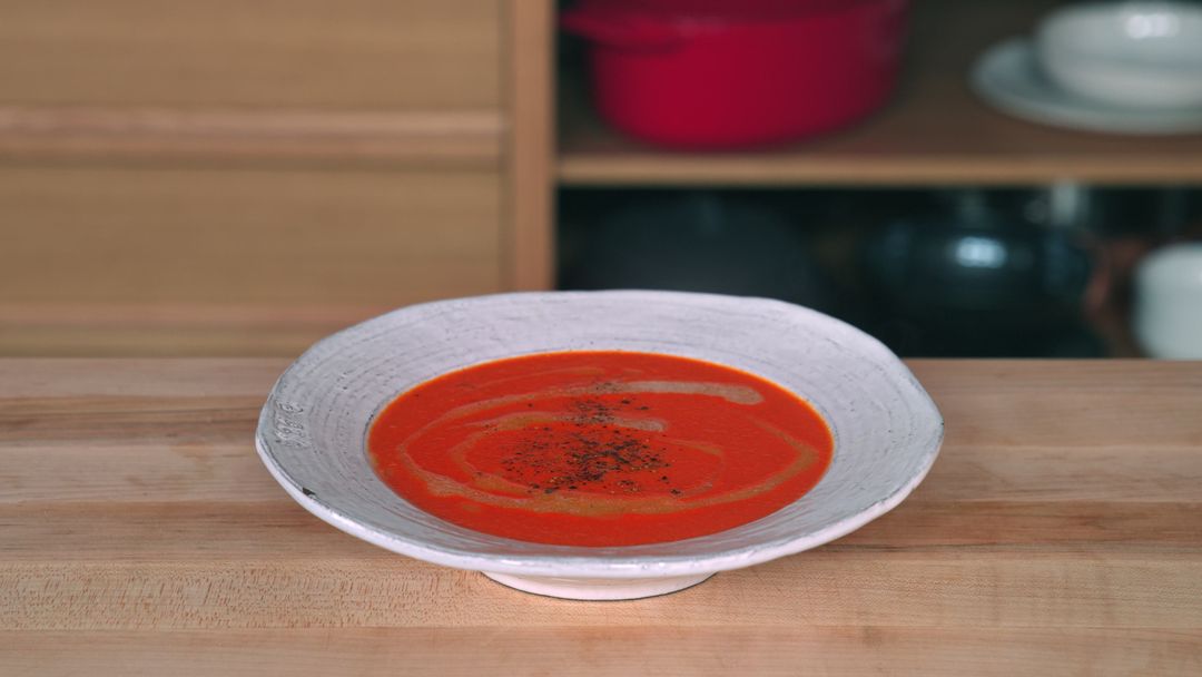 The Easiest Tomato Soup (3 Ingredients)