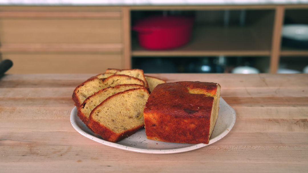 The Easiest Banana Bread (3 Ingredients)