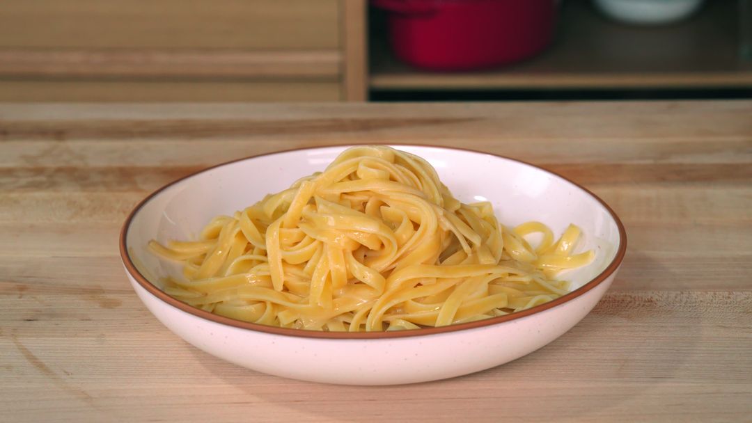 The Easiest Fettuccine Al Burro (3 Ingredients)