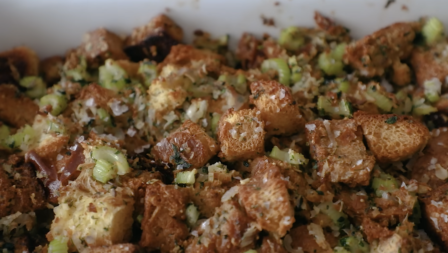 Quick & Cheap Thanksgiving Stuffing