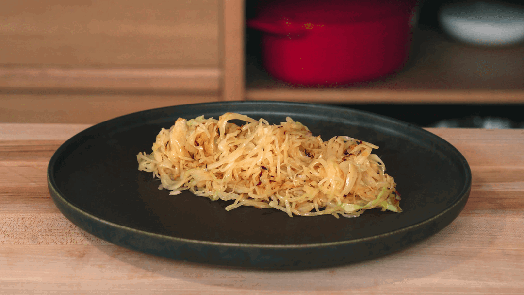 The Easiest Garlic Cabbage Side Dish (3 Ingredients)