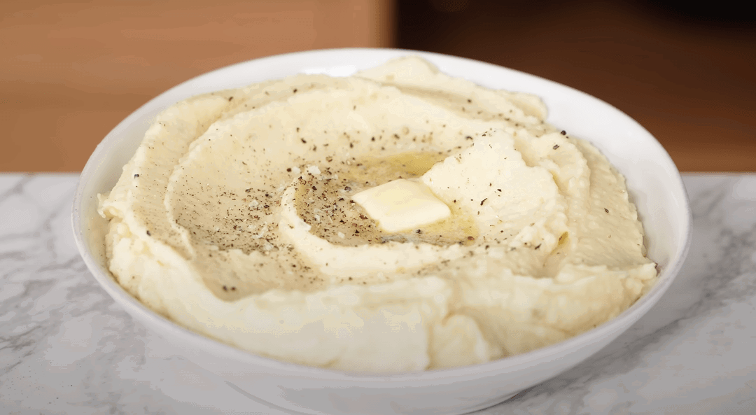 Confit Garlic Whipped Mashed Potatoes