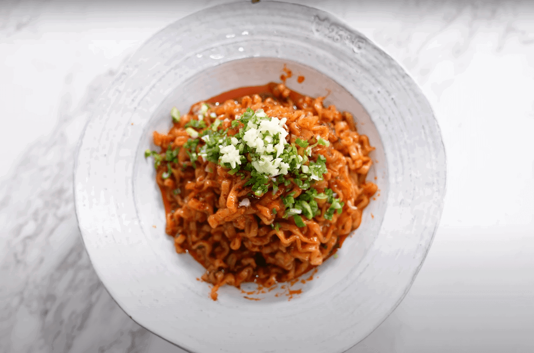 Cheap & Delicious Chile Garlic Noodles