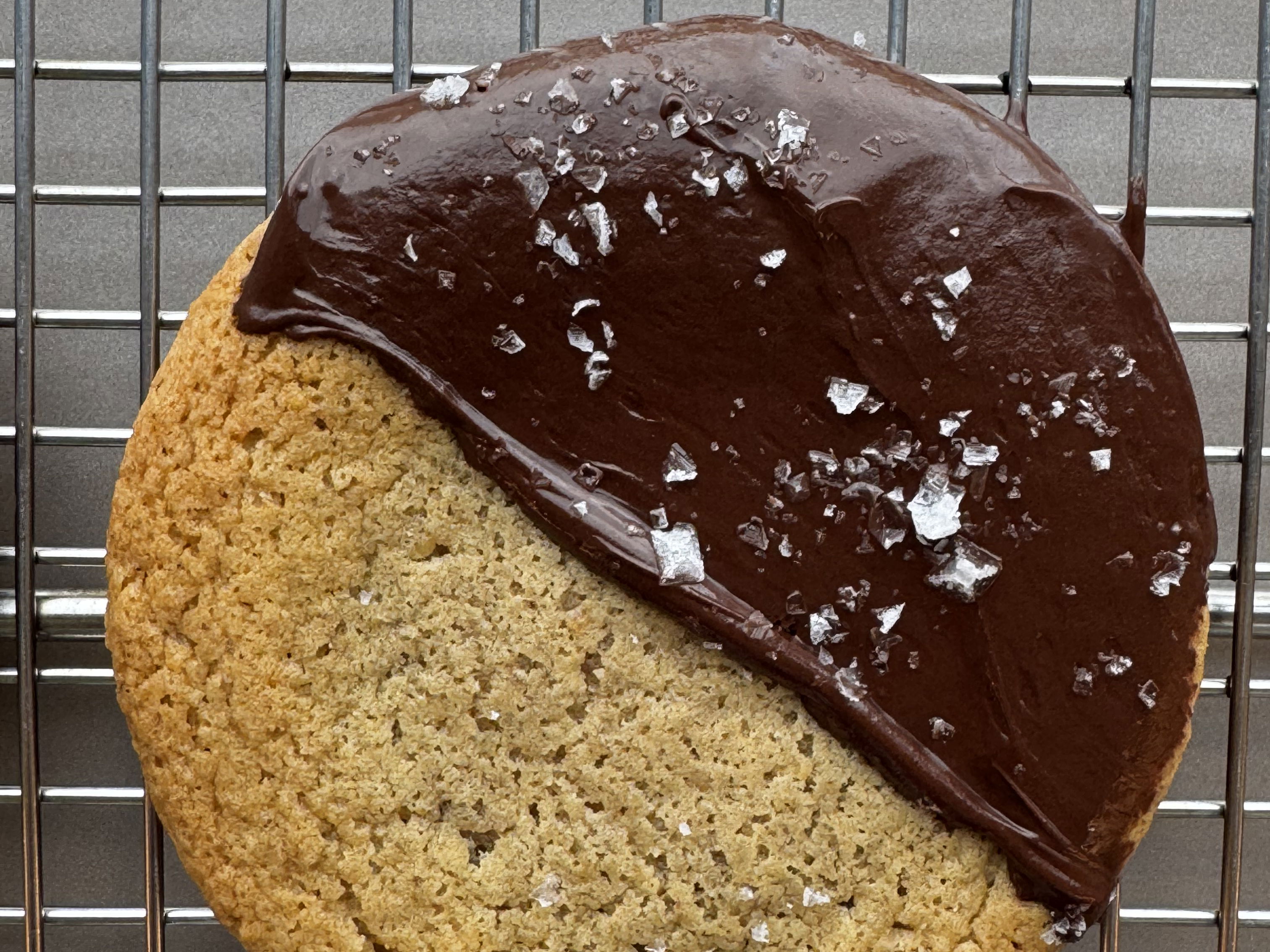 Browned Butter Chocolate Dip Cookies