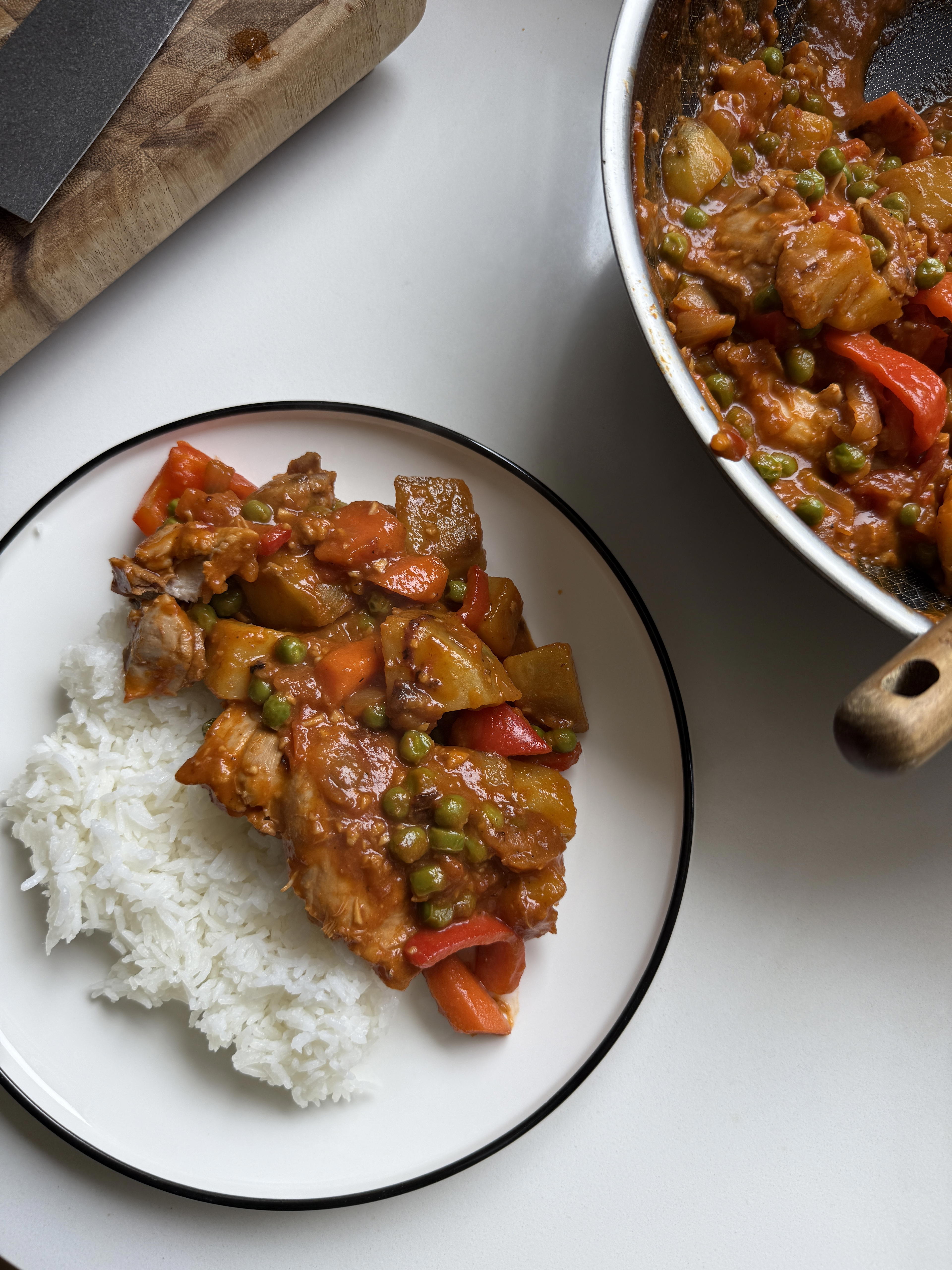 Afritadang Manok (Chicken Afritada)