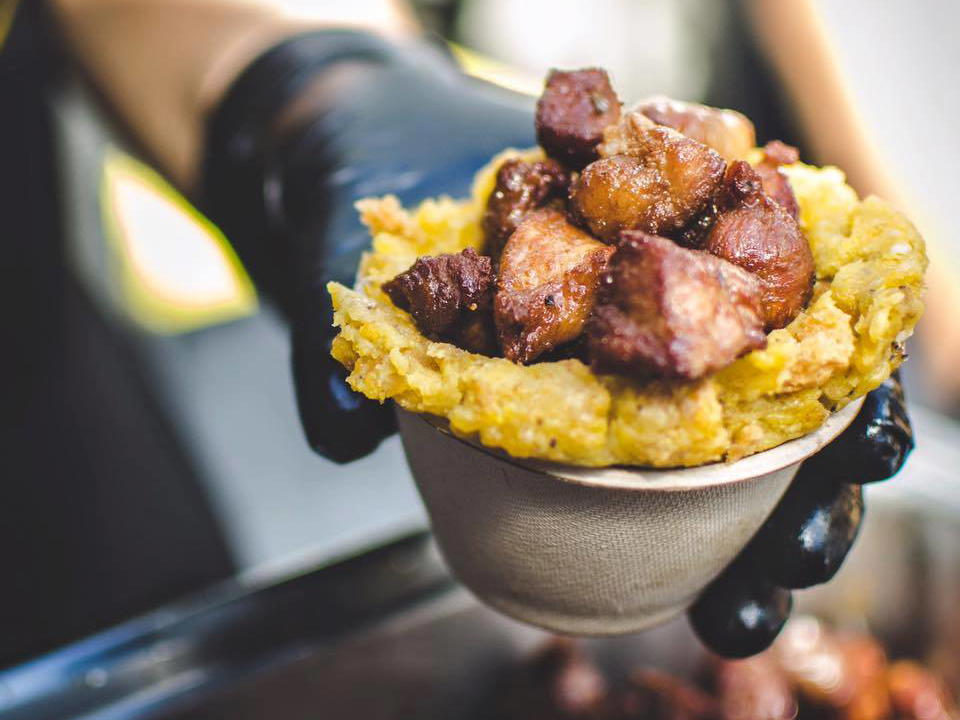 Mofongo con Carne Frita