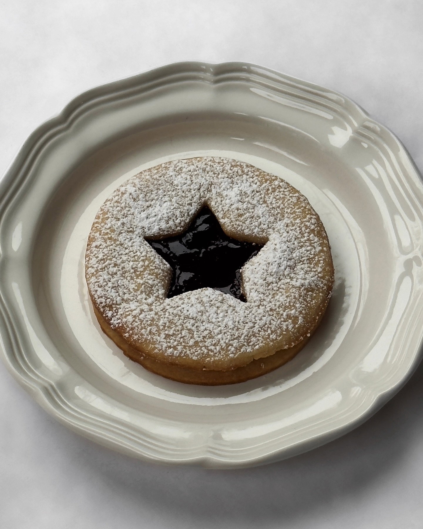 Huckleberry Shortbread Linzer Cookie