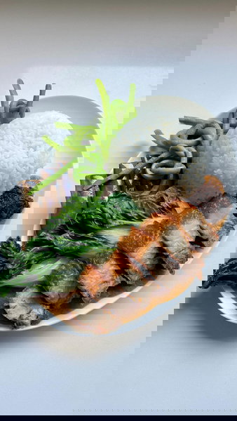 Kare-Kare with Lechon Kawali • krizkitch