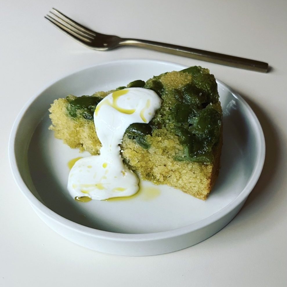 Upside Down Olive (Oil) Cake